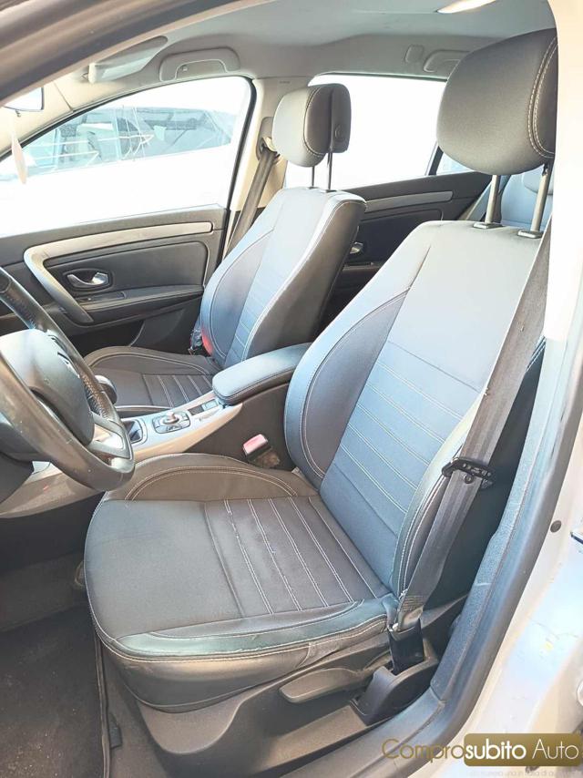 RENAULT Laguna usata, con Controllo trazione