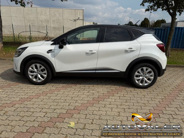 RENAULT Captur usata, con Autoradio