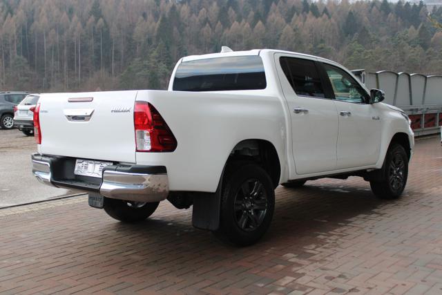 TOYOTA Hilux usata, con Cerchi in lega