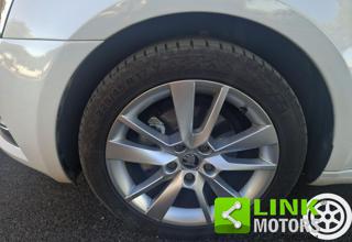 SKODA Octavia usata, con Autoradio