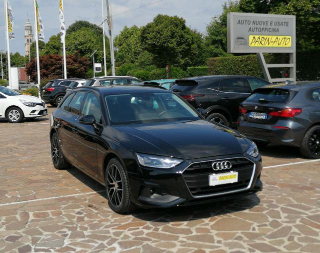 AUDI A4 usata, con Autoradio