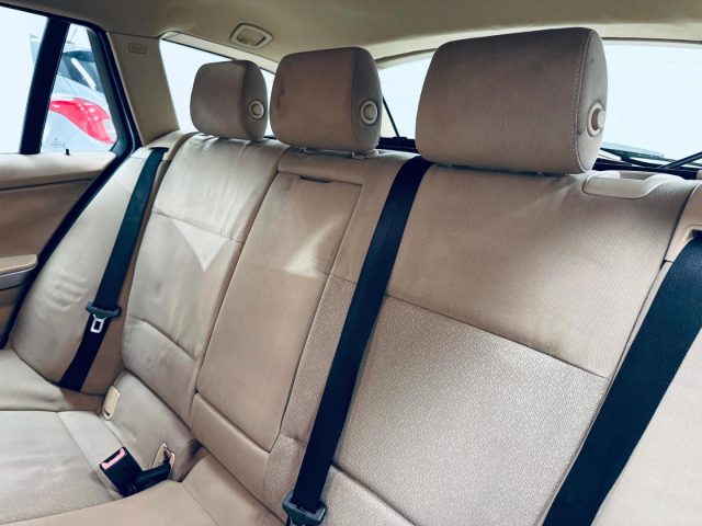 BMW 320 usata, con Fari Xenon