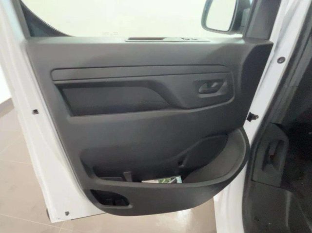 PEUGEOT Expert usata 12