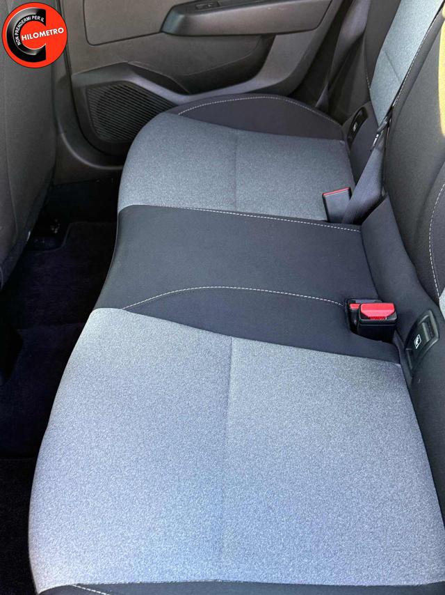 MITSUBISHI Colt usata, con Autoradio