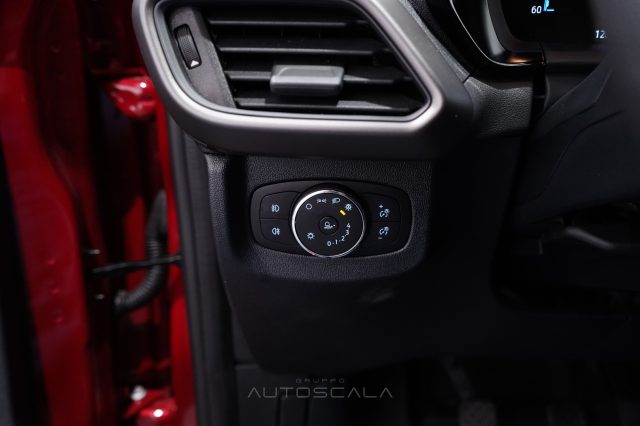 FORD Transit Courier usata, con Sistema di navigazione