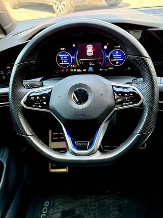 VOLKSWAGEN Golf usata, con Luci diurne LED