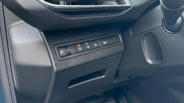 PEUGEOT 3008 usata, con Sistema di navigazione