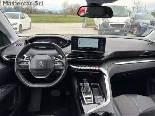 PEUGEOT 5008 usata, con Fari LED
