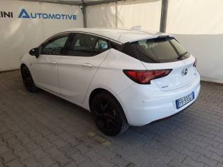 OPEL Astra usata, con ESP