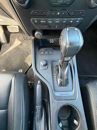 FORD Ranger usata, con Sensori di parcheggio posteriori
