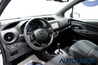 TOYOTA Yaris usata, con Autoradio