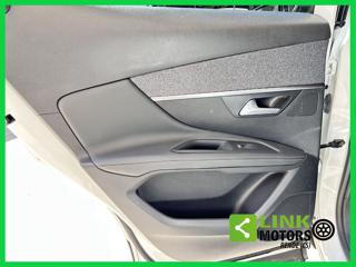 PEUGEOT 3008 usata, con Volante multifunzione
