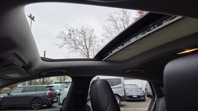 MERCEDES-BENZ CLA 220 usata, con Specchietti laterali elettrici