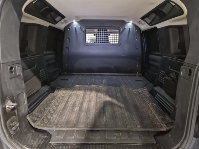 LAND ROVER Defender usata, con Autoradio