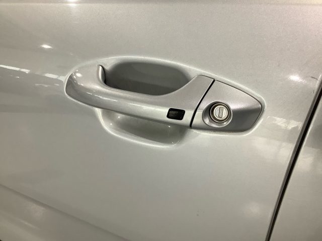 KIA Stonic usata 26