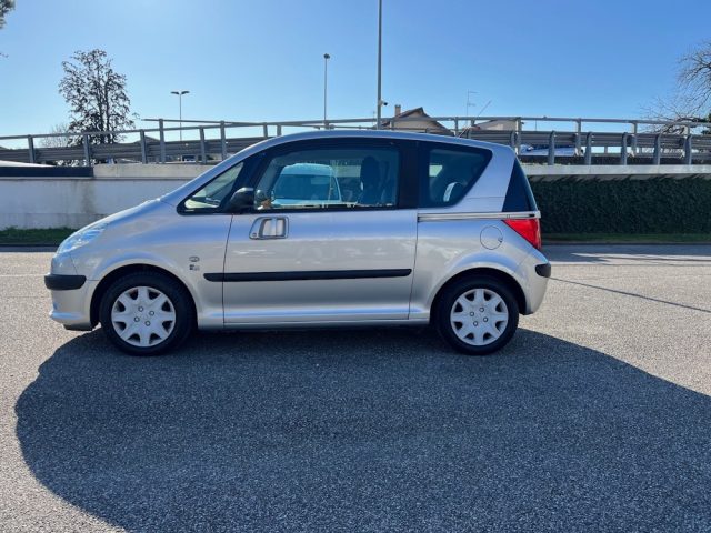 PEUGEOT 1007 usata, con ESP