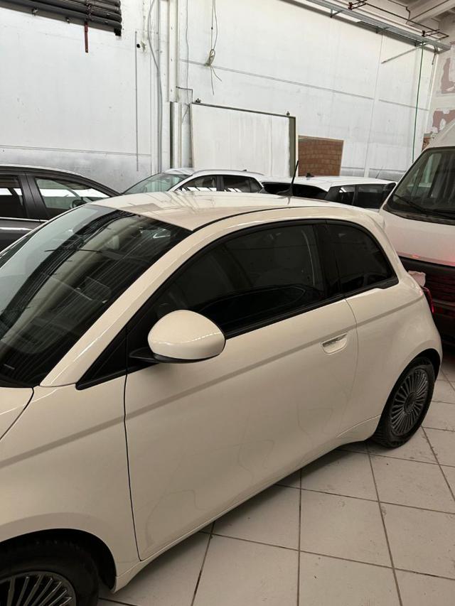 FIAT 500e usata, con Alzacristalli elettrici