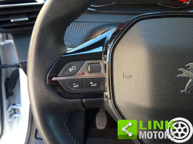 PEUGEOT 208 usata, con Fendinebbia