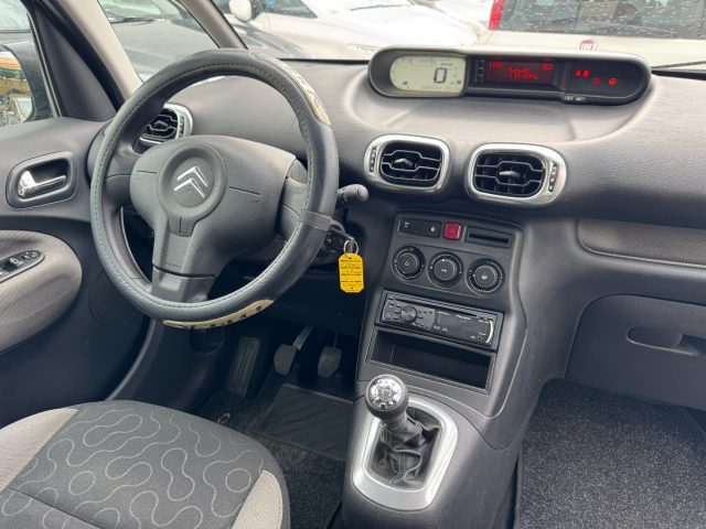 CITROEN C3 Picasso usata, con Autoradio