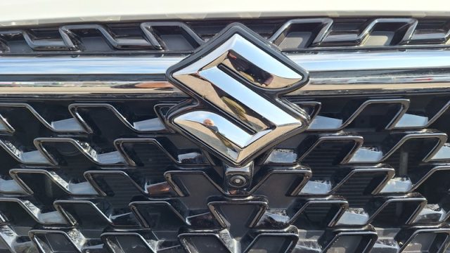 SUZUKI S-Cross usata, con Sedili riscaldati