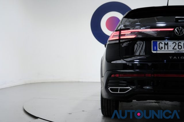 VOLKSWAGEN Taigo usata 50
