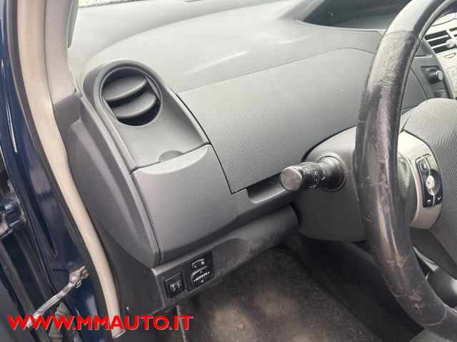 TOYOTA Yaris usata, con Chiusura centralizzata