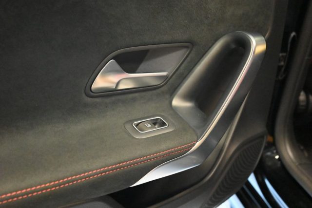 MERCEDES-BENZ A 45 AMG usata 59