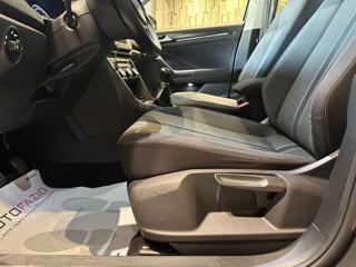 VOLKSWAGEN T-Roc usata, con Servosterzo
