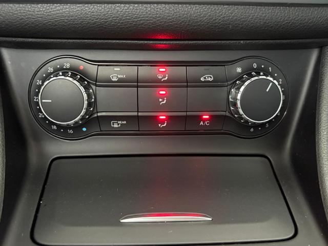 MERCEDES-BENZ GLA 180 usata, con Sedile posteriore sdoppiato