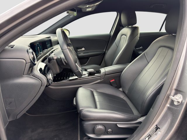 MERCEDES-BENZ A 180 usata 9