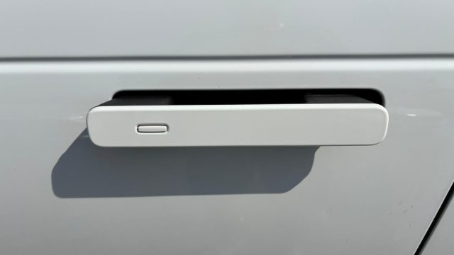 LAND ROVER Range Rover Velar usata, con Boardcomputer
