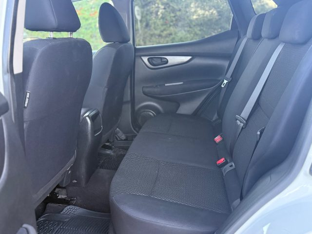 NISSAN Qashqai usata, con Fendinebbia