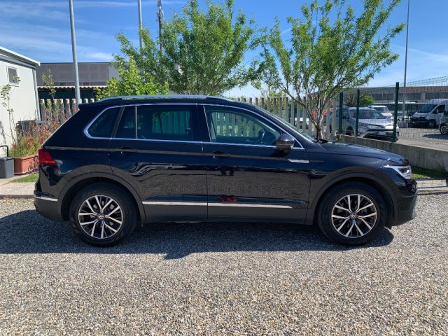VOLKSWAGEN Tiguan usata, con Airbag Passeggero