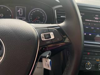 VOLKSWAGEN T-Roc usata, con USB