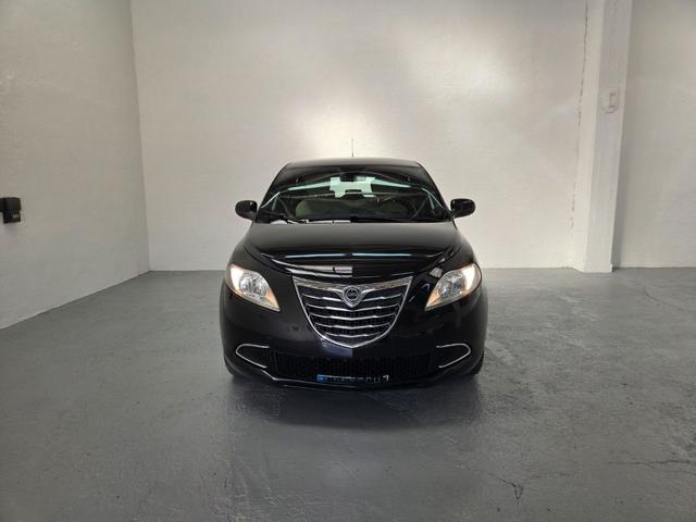 LANCIA Ypsilon usata, con Airbag