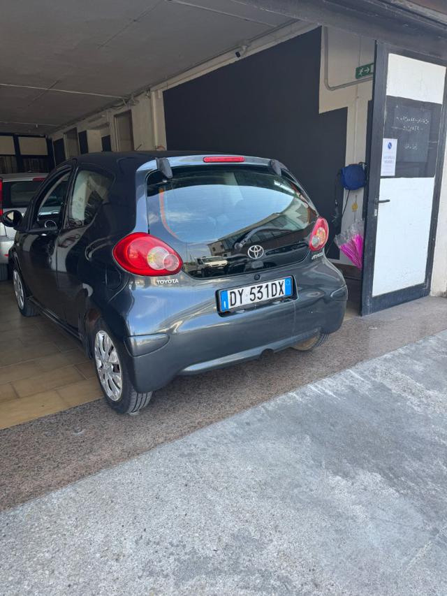 TOYOTA Aygo usata, con Airbag laterali