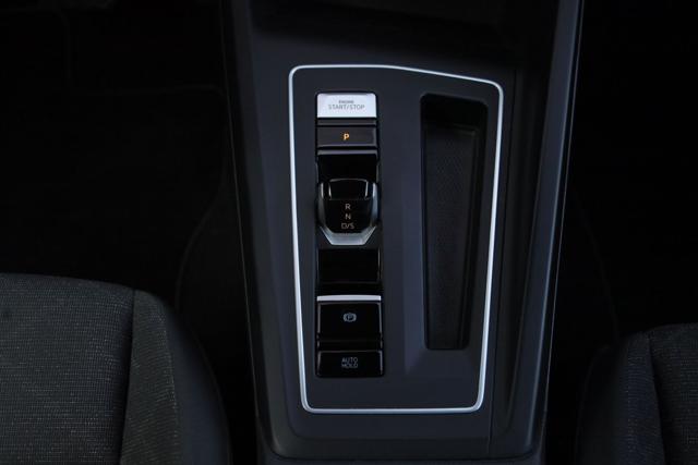 VOLKSWAGEN Golf usata, con Cronologia tagliandi