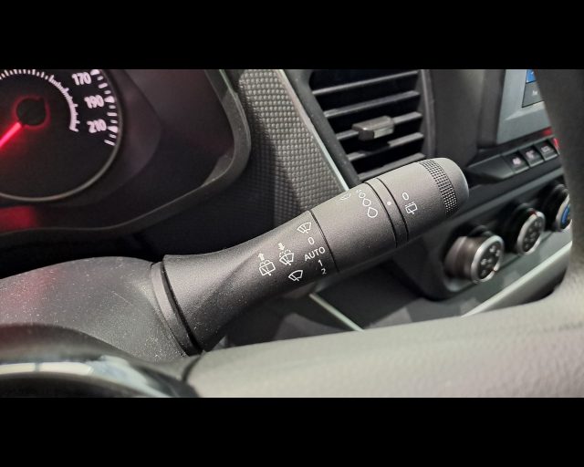 NISSAN Primastar usata, con Frenata d