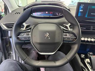 PEUGEOT 3008 usata, con Sensori di parcheggio posteriori