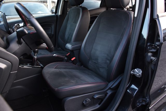 FORD EcoSport usata, con Autoradio