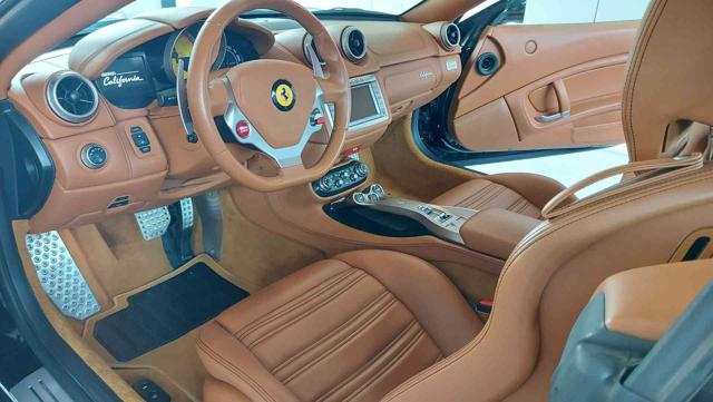 FERRARI California usata, con Volante in pelle