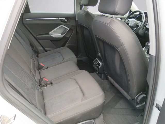 AUDI Q3 usata, con Volante in pelle