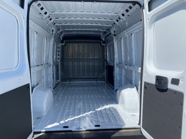 PEUGEOT Boxer usata 23