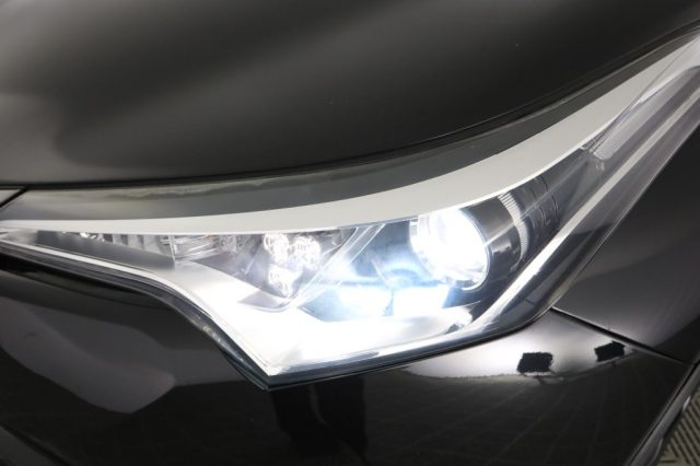 TOYOTA C-HR usata 7