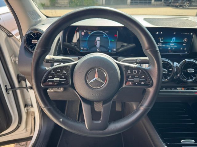 MERCEDES-BENZ GLB 200 usata, con Climatizzatore