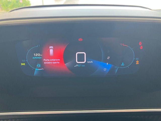 PEUGEOT 2008 usata, con Autoradio digitale