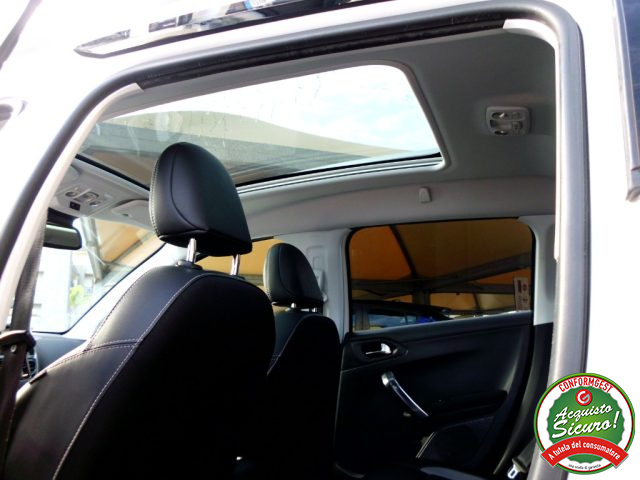 PEUGEOT 2008 usata, con Fari Xenon