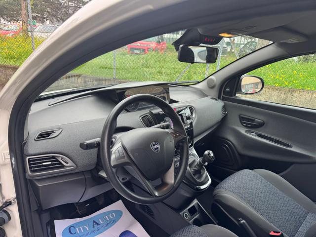 LANCIA Ypsilon usata, con Chiusura centralizzata