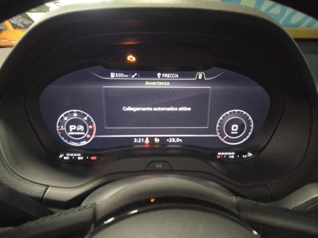 AUDI Q2 usata, con Airbag testa