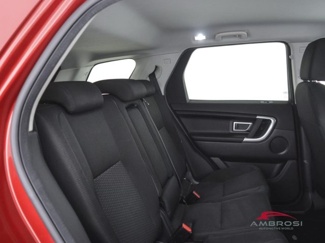LAND ROVER Discovery Sport usata 10